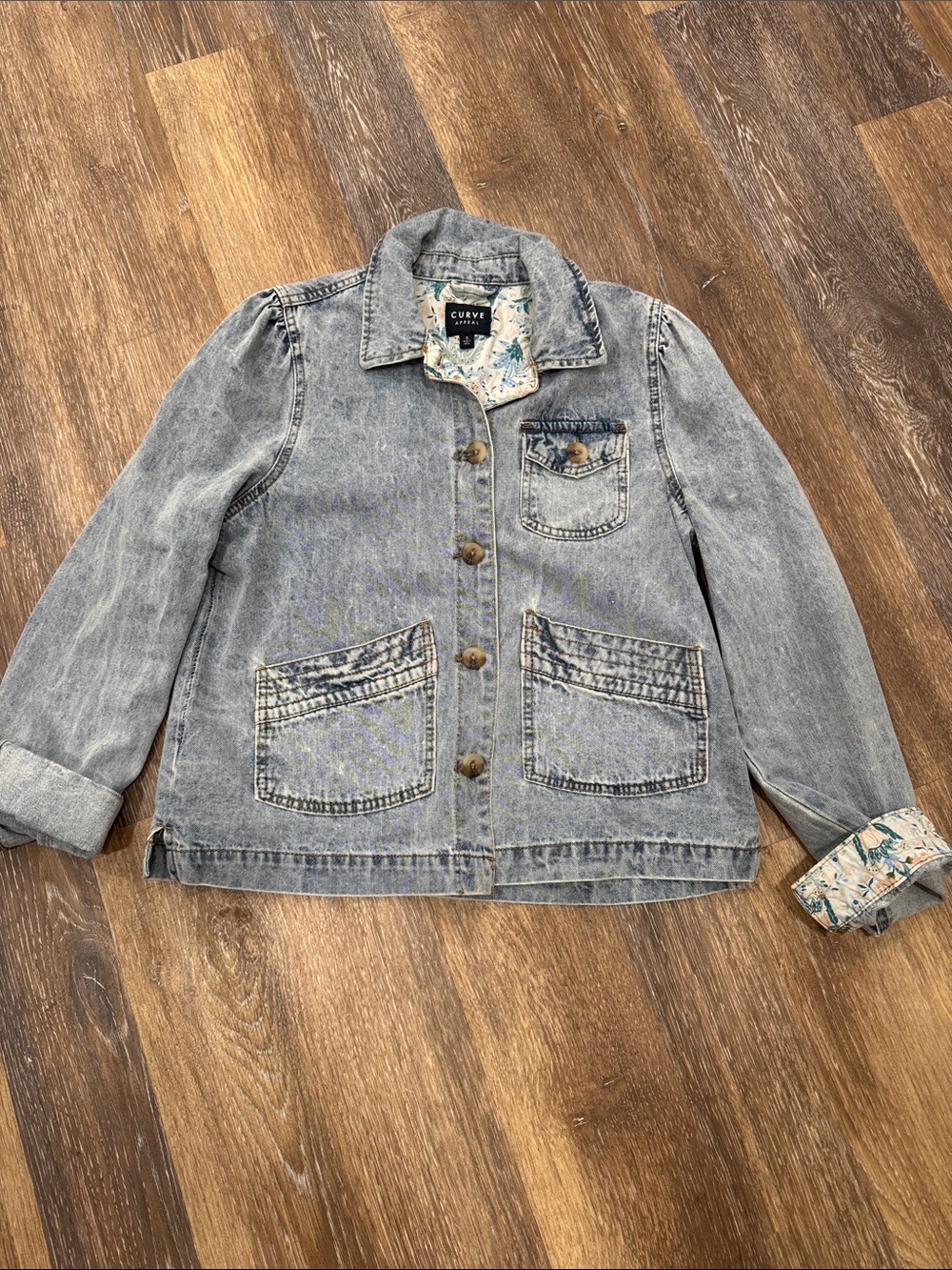 Curve Appeal, light washed blue denim jacket, size S